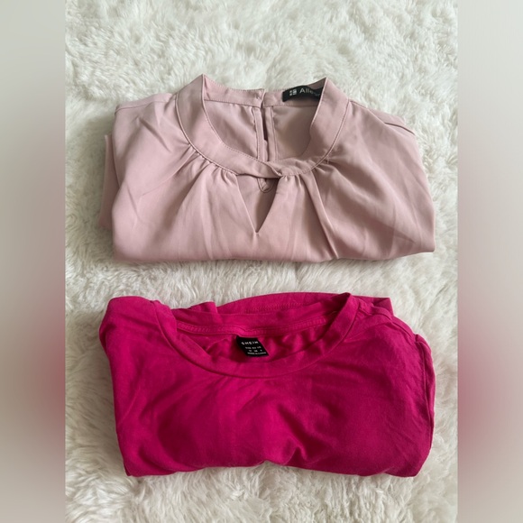 2 pink t-shirts - Picture 1 of 4